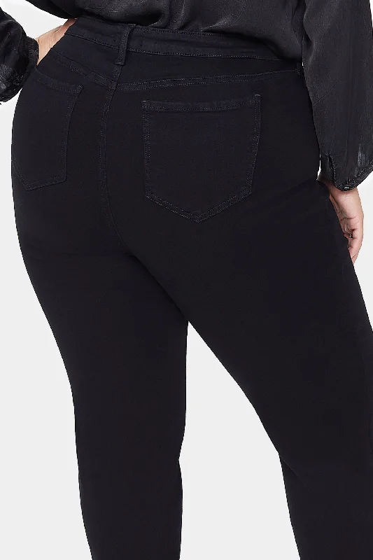 Ami Skinny Jeans In Plus Size - Black