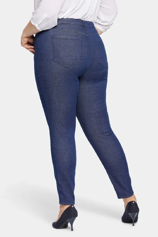 Ami Skinny Jeans In Plus Size - Endless Blue