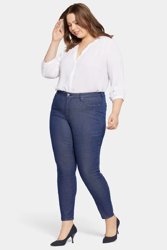 Ami Skinny Jeans In Plus Size - Endless Blue