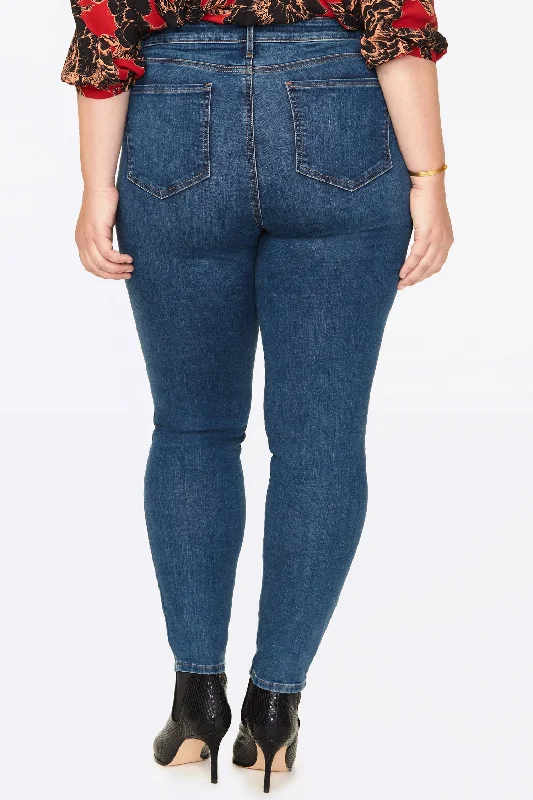 Ami Skinny Jeans In Plus Size - Presidio