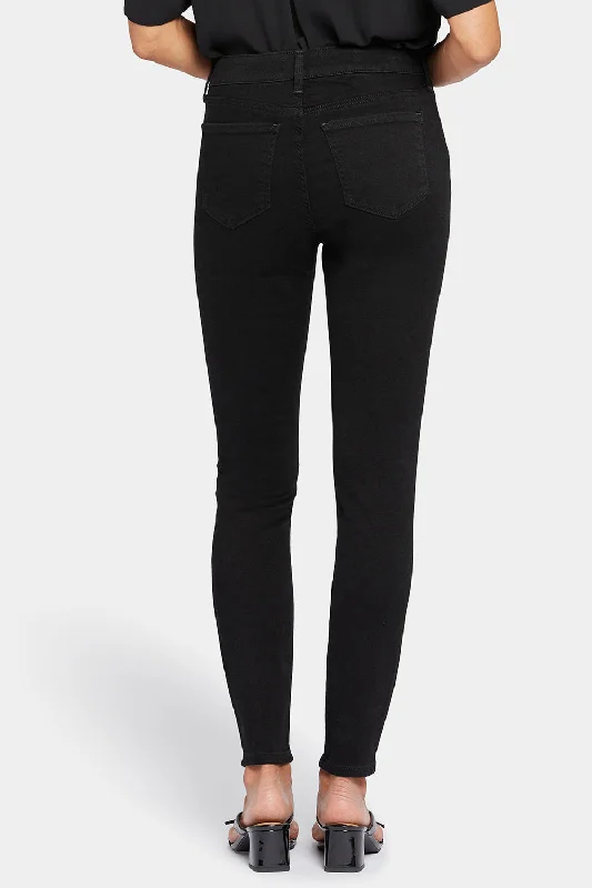 Ami Skinny Jeans In Tall - Black