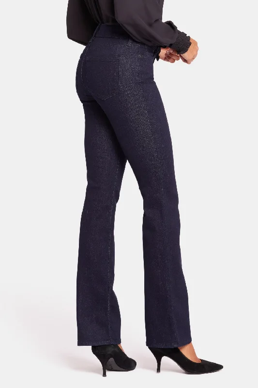 Barbara Bootcut Jeans In Tall - Rinse