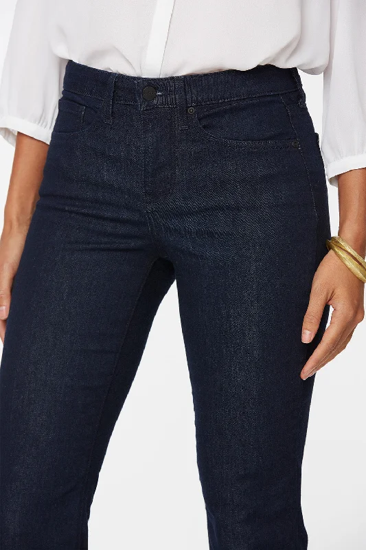 Barbara Bootcut Jeans In Tall - Rinse