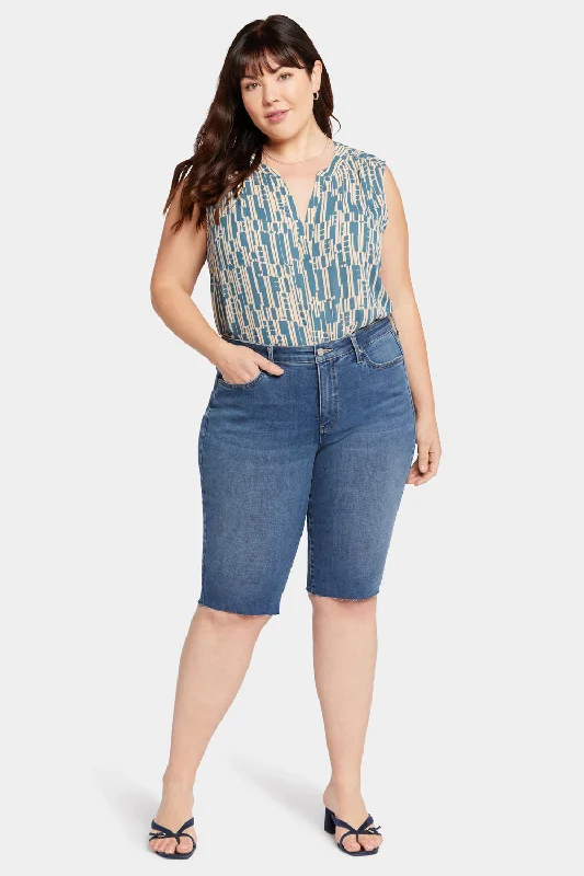 Bike Capri Jeans In Plus Size - Awakening