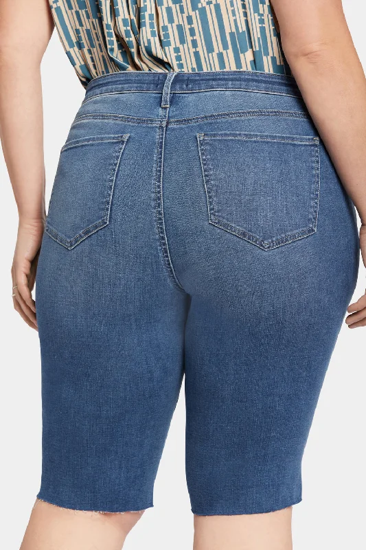 Bike Capri Jeans In Plus Size - Awakening