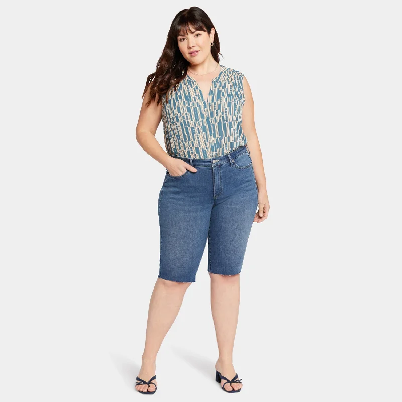 Bike Capri Jeans In Plus Size - Awakening