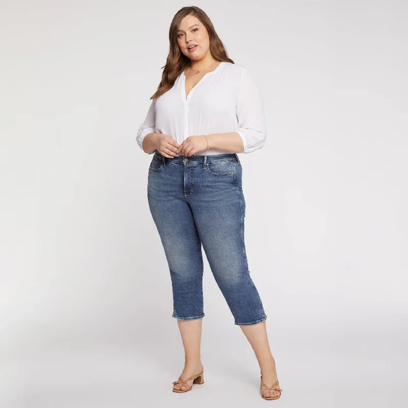 Chloe Capri Jeans In Plus Size - Loire