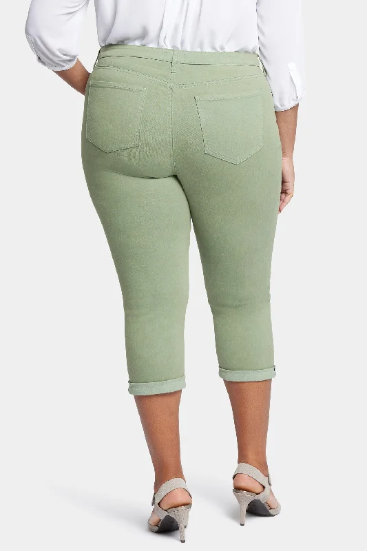 Chloe Skinny Capri Jeans In Plus Size - English Ivy