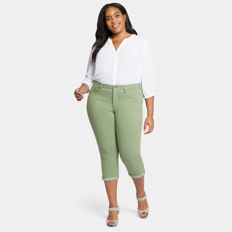 Chloe Skinny Capri Jeans In Plus Size - English Ivy