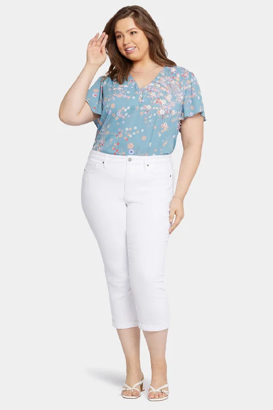 Chloe Skinny Capri Jeans In Plus Size - Optic White