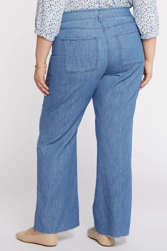 Teresa Wide Leg Jeans In Plus Size - Everly