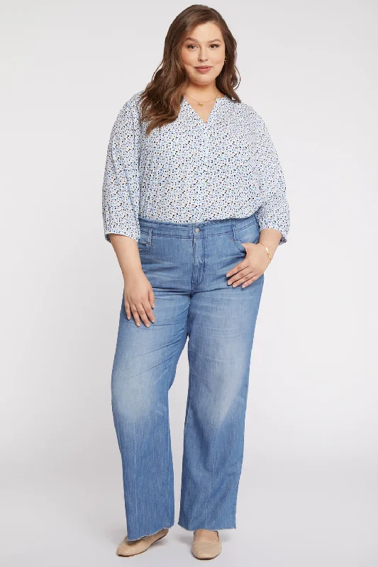 Teresa Wide Leg Jeans In Plus Size - Everly