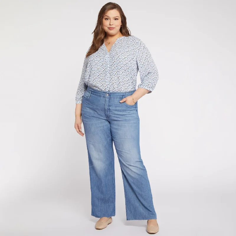 Teresa Wide Leg Jeans In Plus Size - Everly