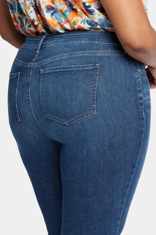 Marilyn Straight Ankle Jeans In Plus Size - Dimension