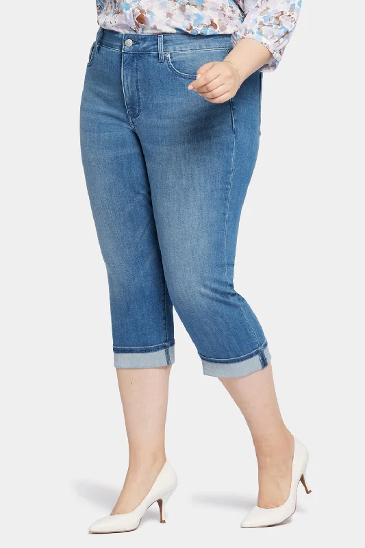 Marilyn Straight Crop Jeans In Plus Size - Stunning