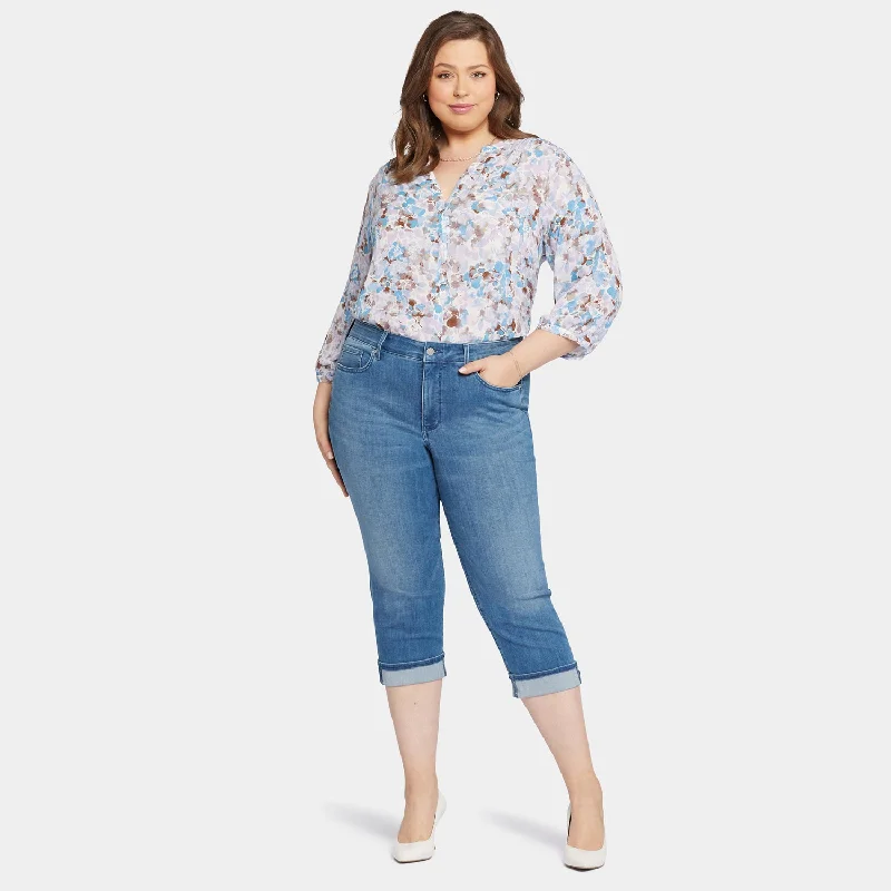 Marilyn Straight Crop Jeans In Plus Size - Stunning