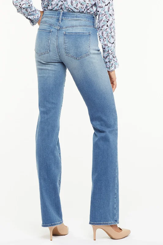 Marilyn Straight Jeans In Petite - Maele