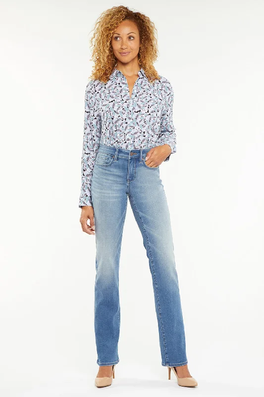 Marilyn Straight Jeans In Petite - Maele