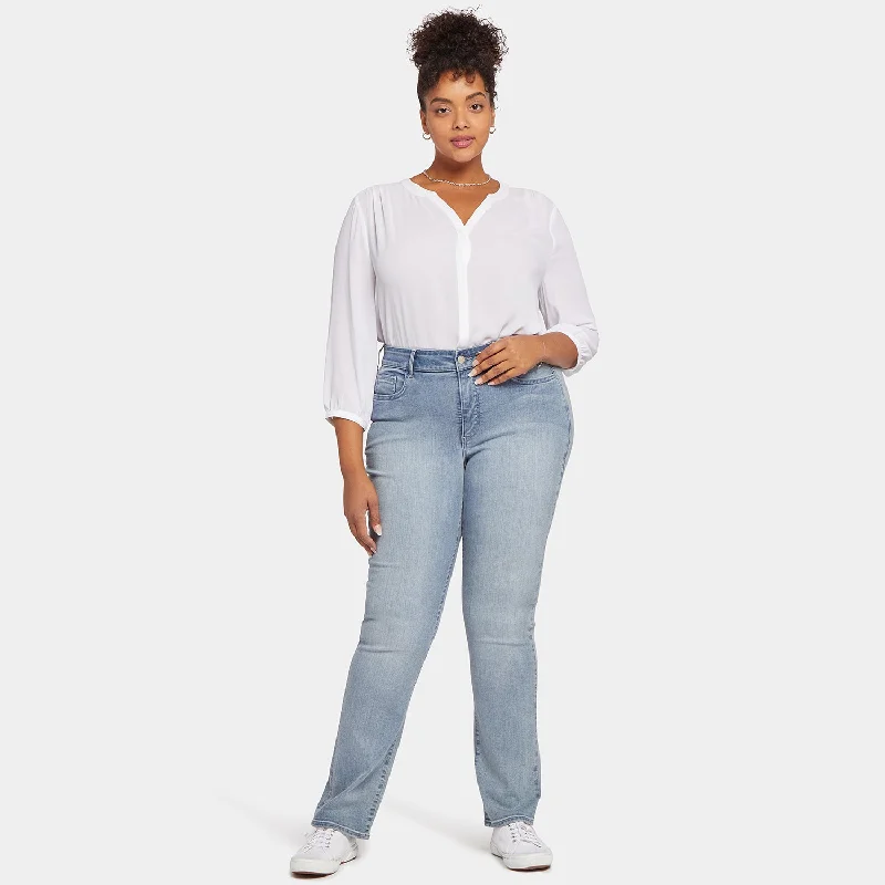 Marilyn Straight Jeans In Plus Size - Thistle Falls