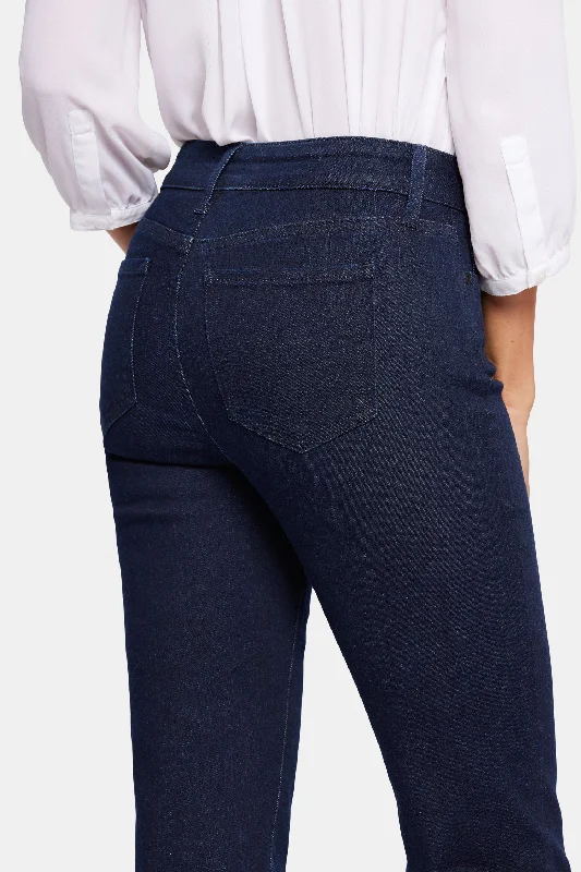 Marilyn Straight Jeans In Tall - Rinse