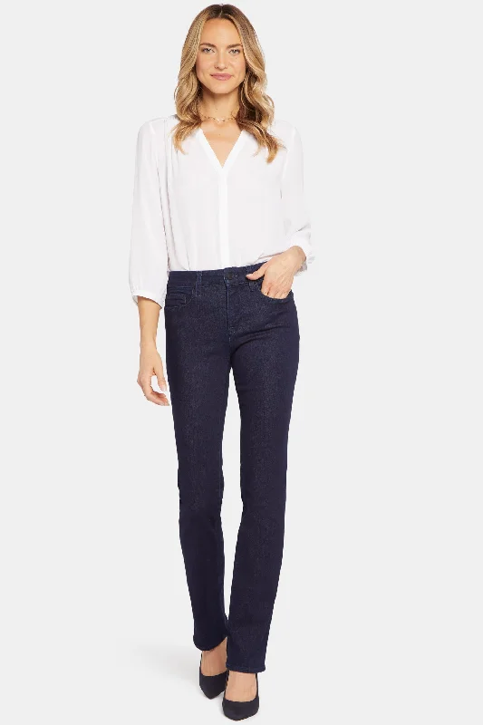 Marilyn Straight Jeans In Tall - Rinse