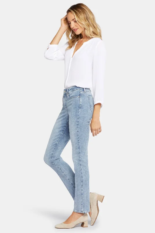 Sheri Slim Jeans In Petite - Haley