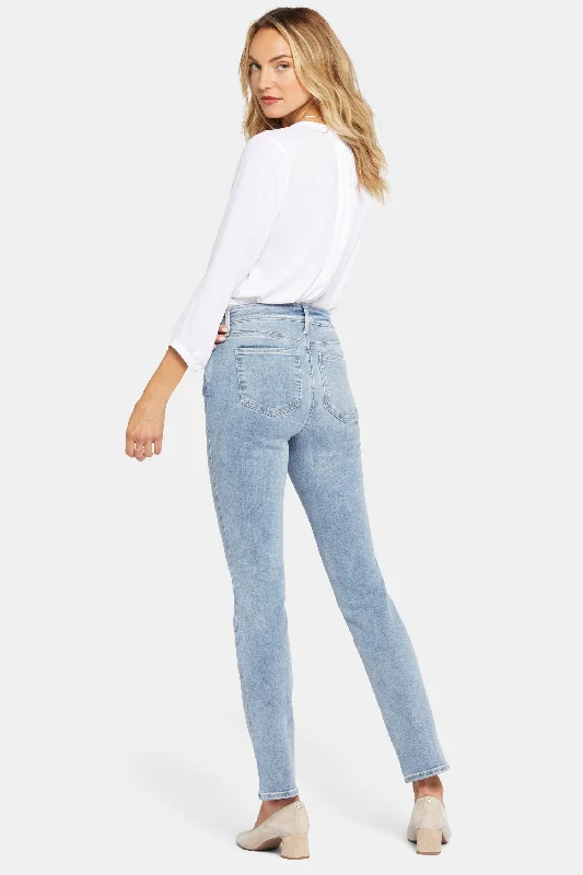 Sheri Slim Jeans In Petite - Haley