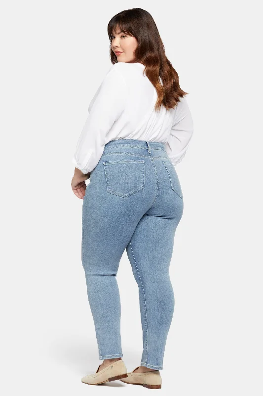 Sheri Slim Jeans In Plus Size - Haley