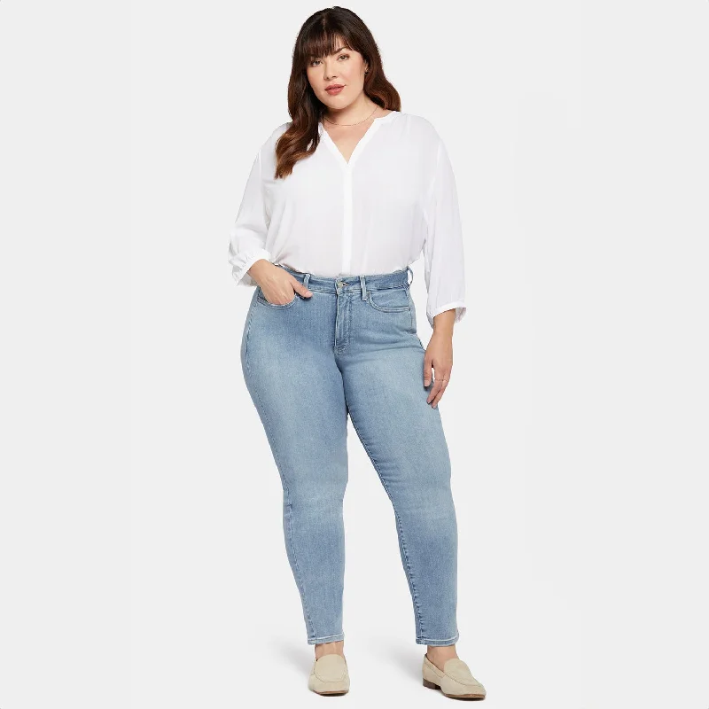 Sheri Slim Jeans In Plus Size - Haley