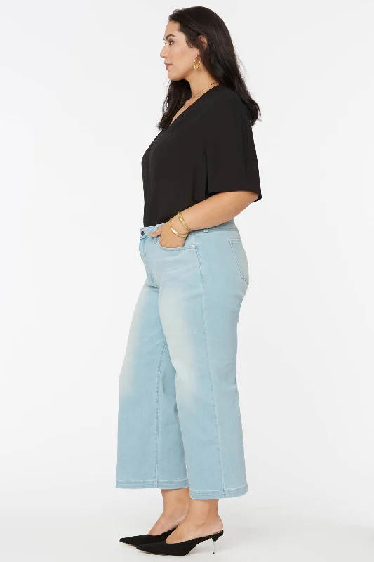 Teresa Wide Leg Ankle Jeans in Plus Size - Naomi