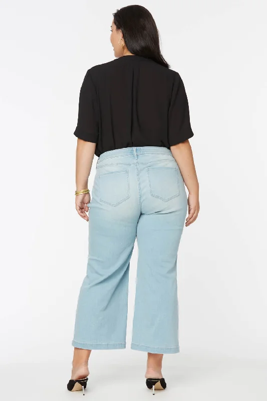 Teresa Wide Leg Ankle Jeans in Plus Size - Naomi