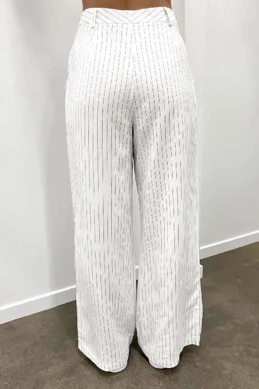 Matt Pant White Pinstripe