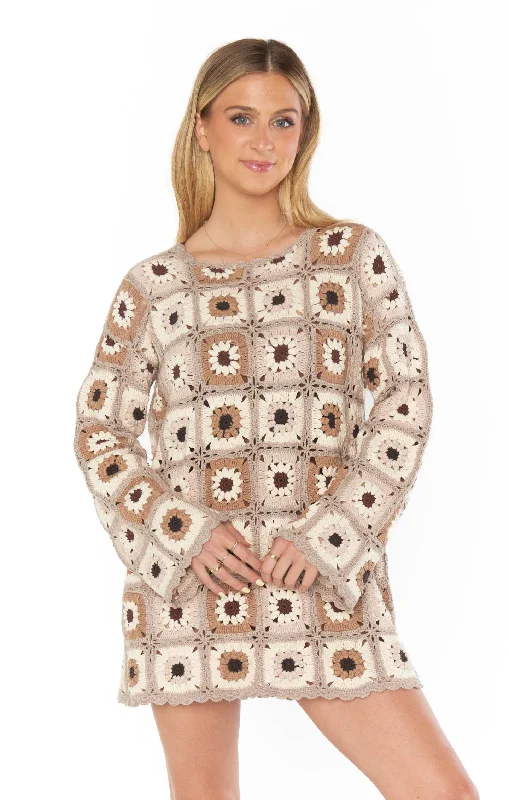 Mamacita Coverup ~ Neutral Flower Crochet